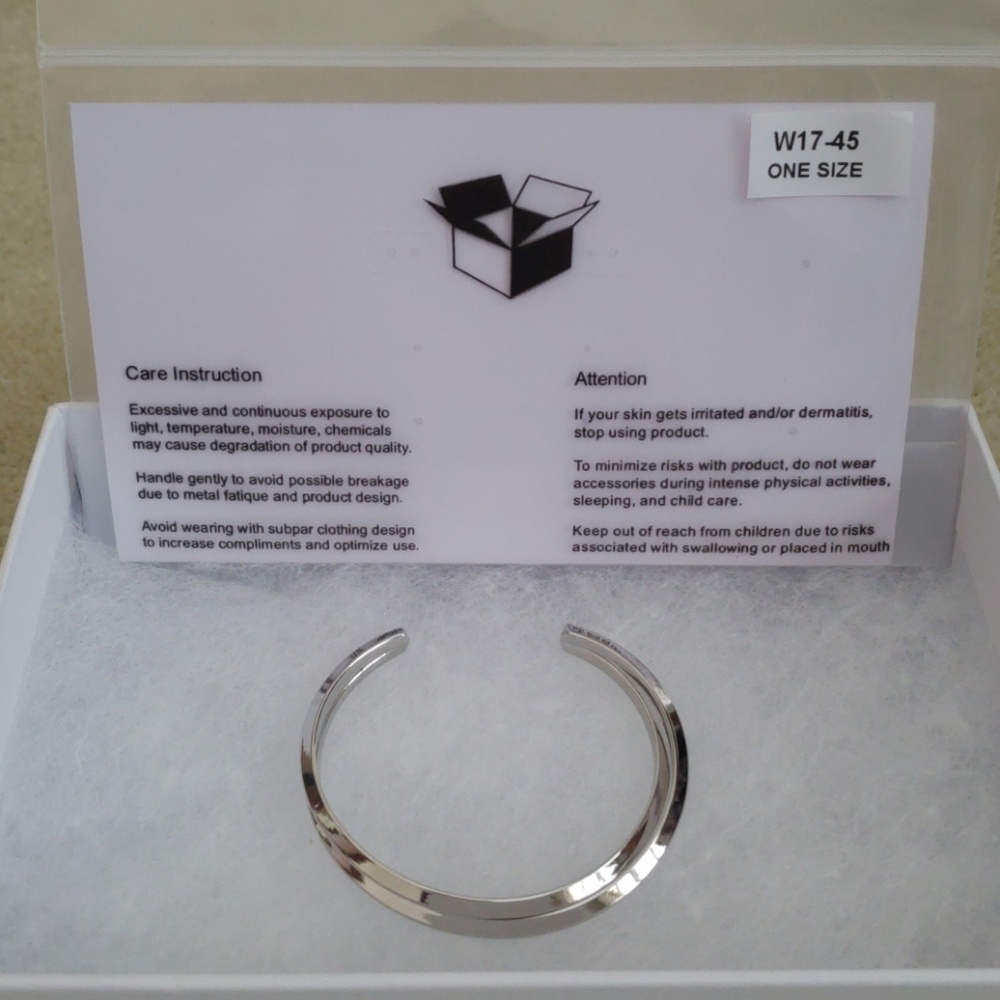 Bracelet
